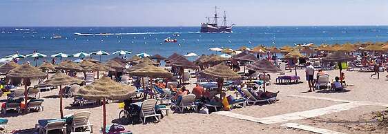 Waterfront Playamar Apartments