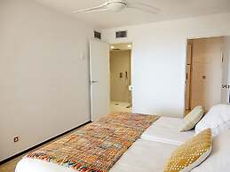 Waterfront Playamar Apartments