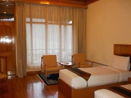 Tenzinling Resort