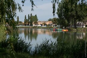 Adonis Arles by Olydea