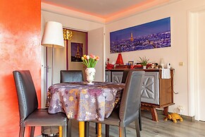 Chambre d'Amis (Chambres d'Hôtes/BnB/Guest House)