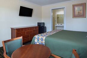 Travelodge by Wyndham Orangeburg