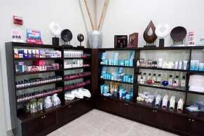 The Palms of Destin Resort by Panhandle Getaways