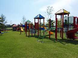 The Palms of Destin Resort by Panhandle Getaways