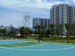 The Palms of Destin Resort by Panhandle Getaways