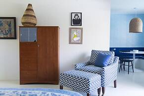 Holiday House Palm Springs