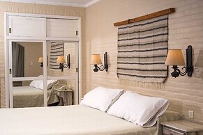 Carilo Soleil Apart Hotel