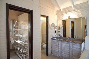 Carilo Soleil Apart Hotel