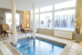 Carilo Soleil Apart Hotel