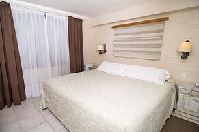 Carilo Soleil Apart Hotel