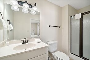 Woodland Shores Beach Resort by Panhandle Getaways