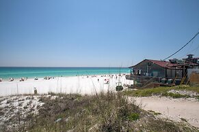 Woodland Shores Beach Resort by Panhandle Getaways