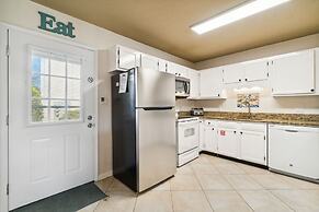 Woodland Shores Beach Resort by Panhandle Getaways