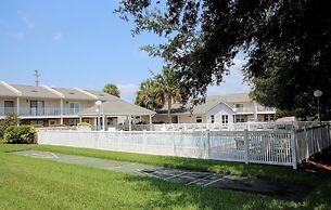 Woodland Shores Beach Resort by Panhandle Getaways
