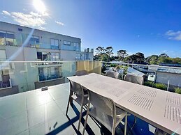 Phillip Island Towers