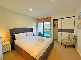 Phillip Island Towers