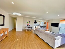 Phillip Island Towers