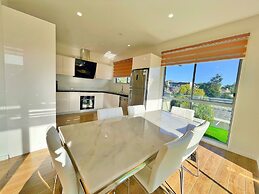 Phillip Island Towers