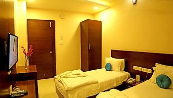 Hotel Shri Khedapati International