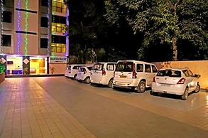 Hotel Shri Khedapati International