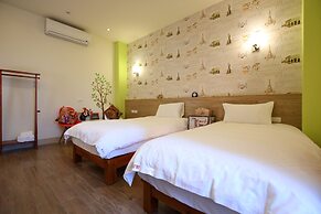 Hualien Zhikaxuan B&B