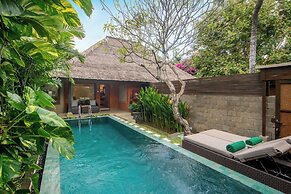 Legian Beach Villas