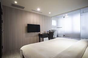 Xin She Hotel - Chungli