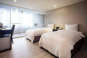 Xin She Hotel - Chungli