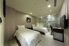 Xin She Hotel - Chungli