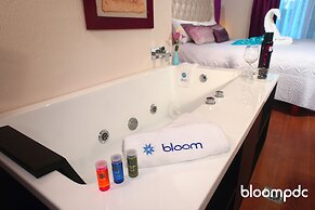 BLOOM Exclusive Boutique B&B - Adults Only