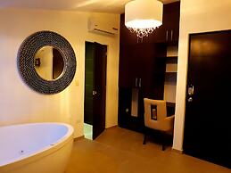 BLOOM Exclusive Boutique B&B - Adults Only