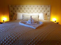 BLOOM Exclusive Boutique B&B - Adults Only