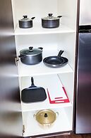 Heaven on Baltimore Downtown Fully Furnished Apartments