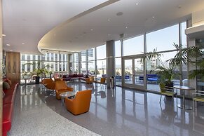 Heaven on Baltimore Downtown Fully Furnished Apartments