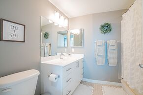 Heaven on Baltimore Downtown Fully Furnished Apartments