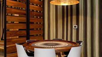 Heaven on Baltimore Downtown Fully Furnished Apartments