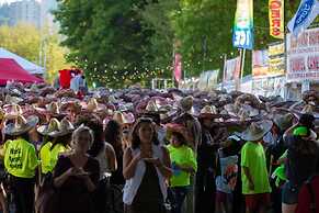 The Duniway Portland A Hilton Hotel