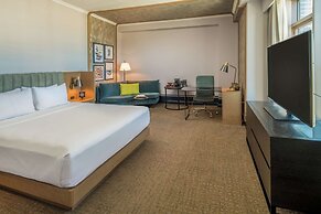 The Duniway Portland A Hilton Hotel