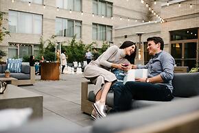 The Duniway Portland A Hilton Hotel