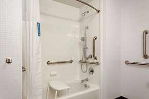 Hampton Inn St. Louis Wentzville