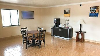Motel 6 Alvin, TX