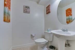 Heaven on Baltimore Harborfront Fully Furnished Apartments