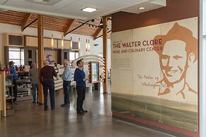 Holiday Inn Express & Suites Prosser - Yakima Valley Wine by IHG