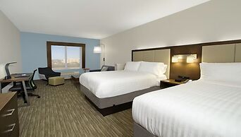 Holiday Inn Express & Suites Columbus North by IHG