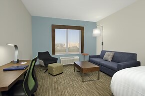 Holiday Inn Express & Suites Columbus North by IHG