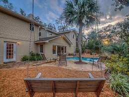 Island Oasis 6 Bedroom Holiday Home