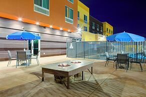 Fairfield Inn & Suites by Marriott Bakersfield North/Airport
