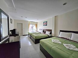 Patong Moon Inn Guesthouse