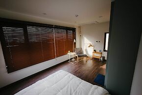 Morning Dew Guesthouse