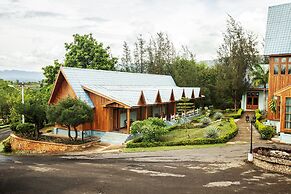 Aye Thar Yar Golf Resort